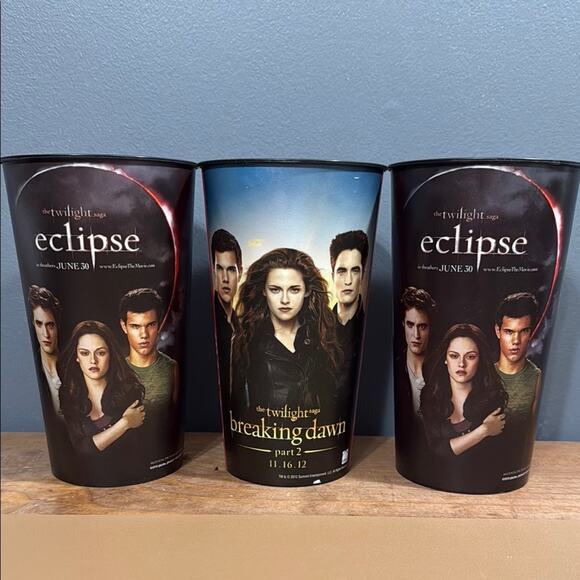 The Twilight Saga Eclipse & Breaking Dawn part 2 collectible Edward & Jacob - Picture 1 of 11